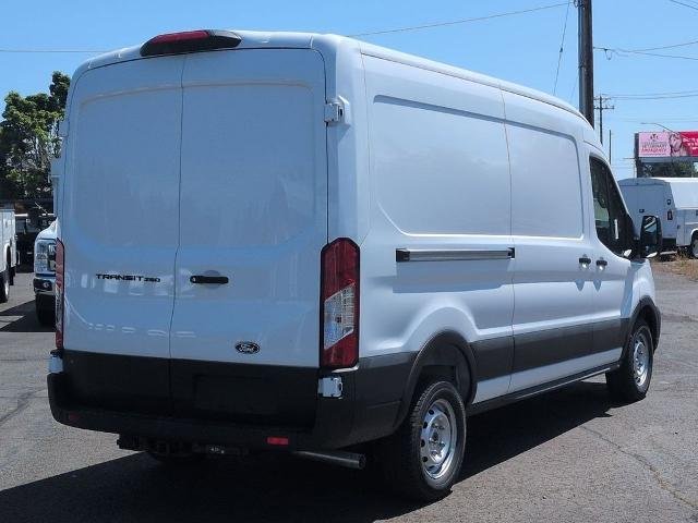 New 2026 Oxford White Ford Cargo Van image 5