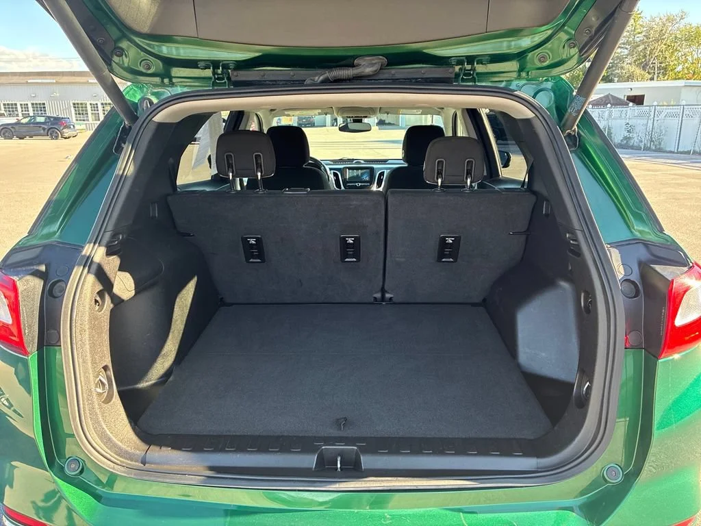Used 2018 IVY METALLIC Chevrolet LT image 35