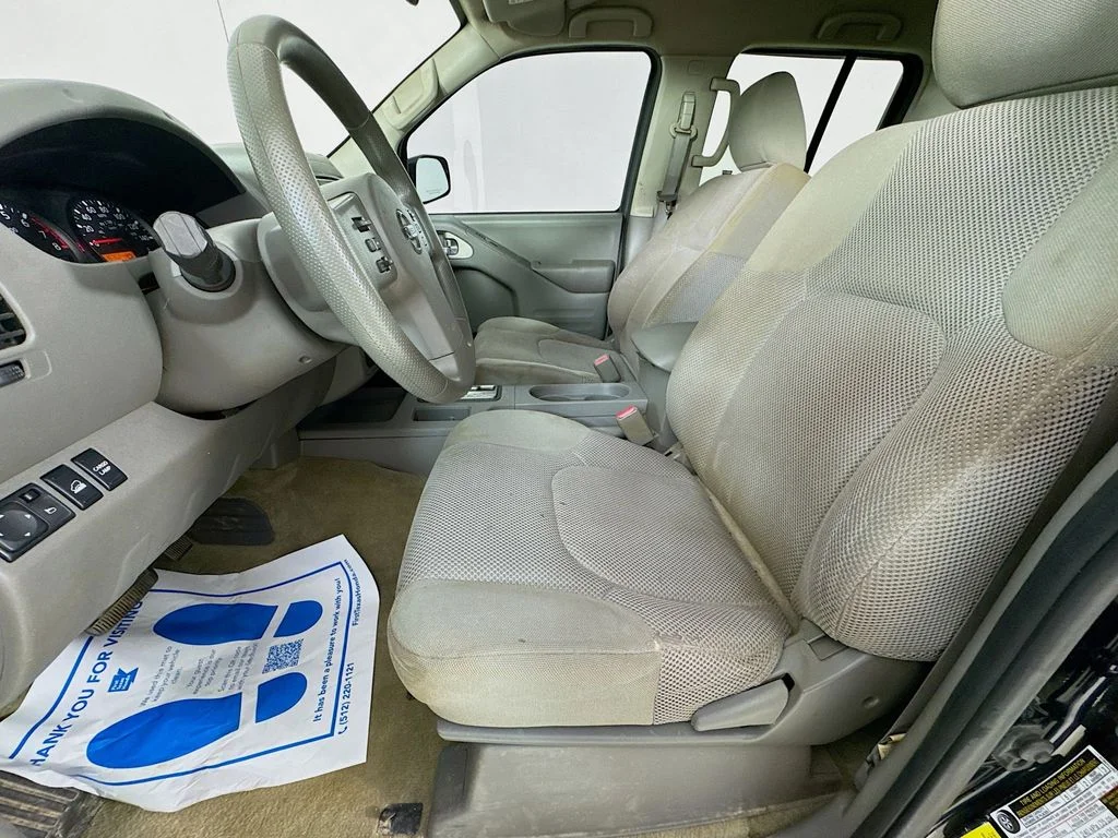 Used 2018 Magnetic Black Nissan SV image 24