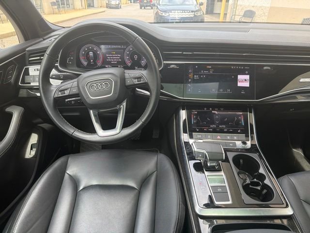 Used 2025 Mythos Black Metallic Audi 55 Premium Plus image 13