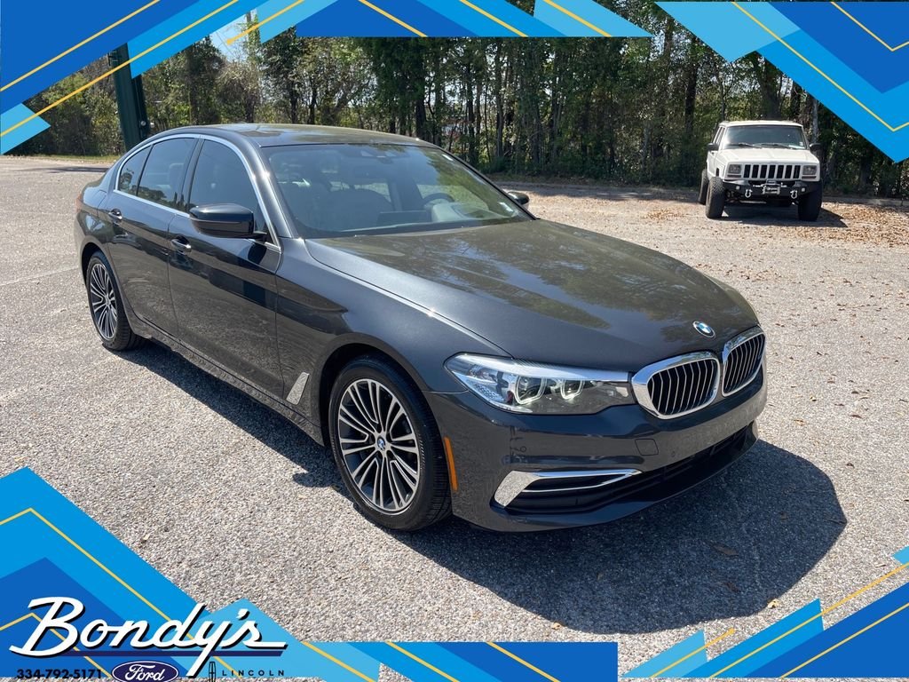 2019 BMW 5 Series 530i