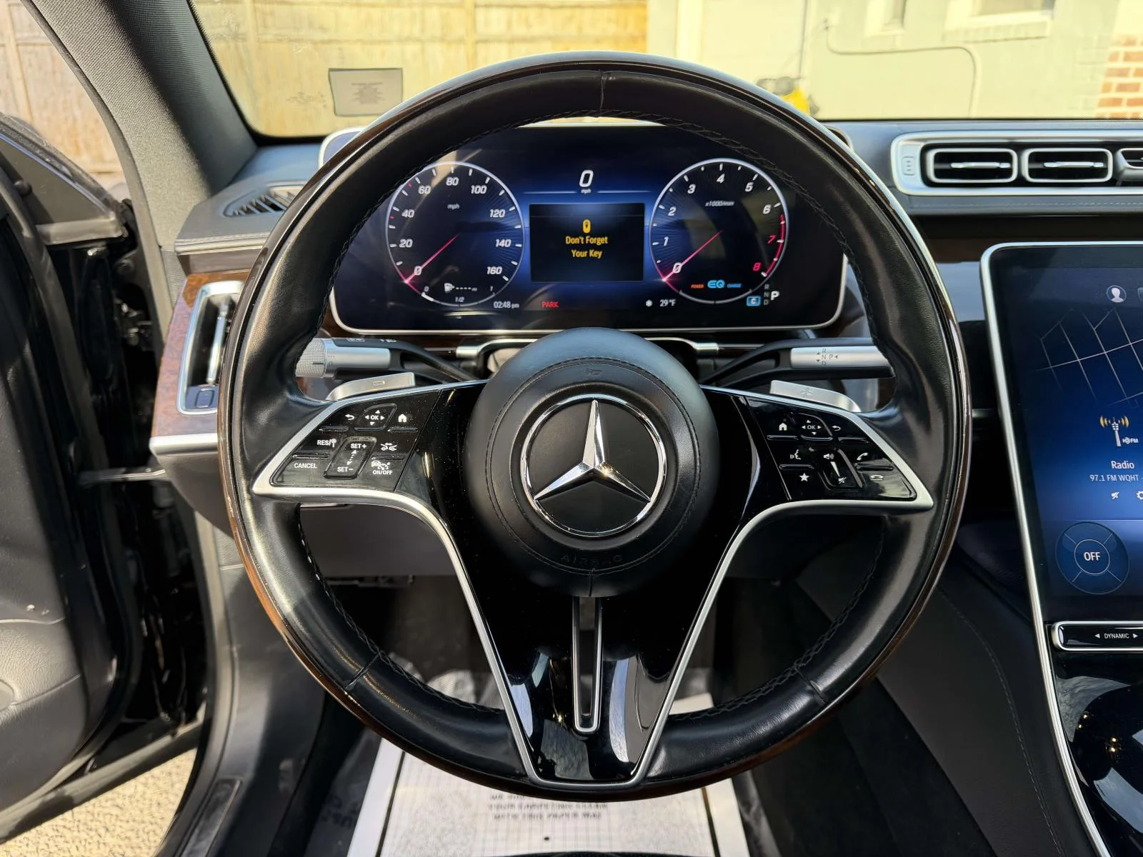 Used 2022  Mercedes-Benz S 500 image 36