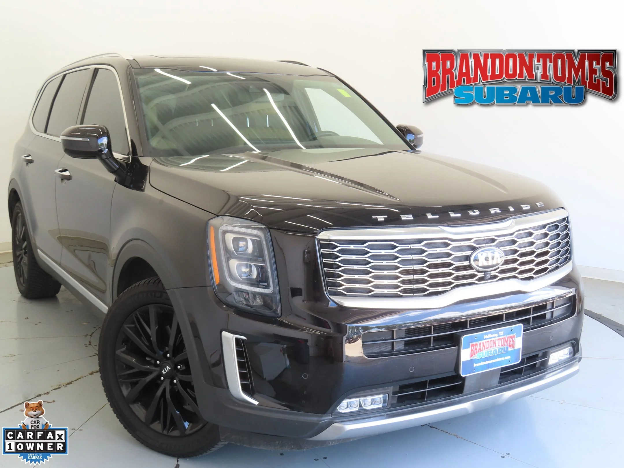 Used 2021 Black Kia SX image 1