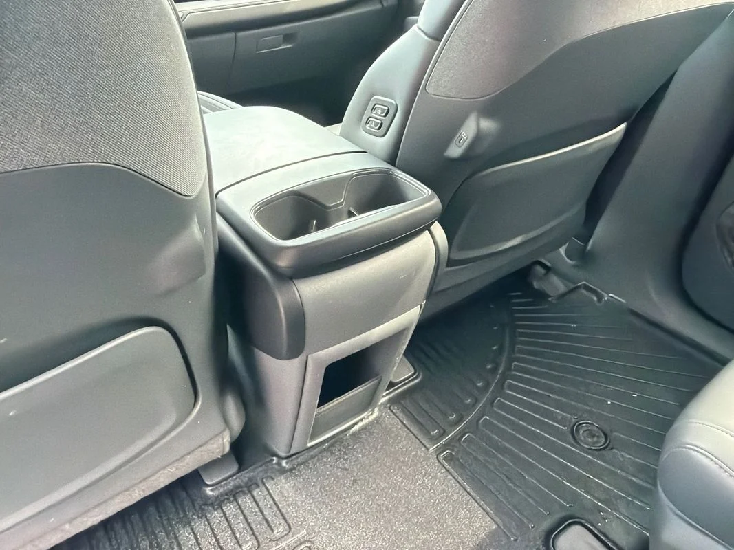 Used 2024 Silver Kia Light Long Range image 19