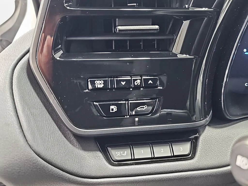 New 2026 Wind Chill Pearl Lexus PREMIUM AWD image 25