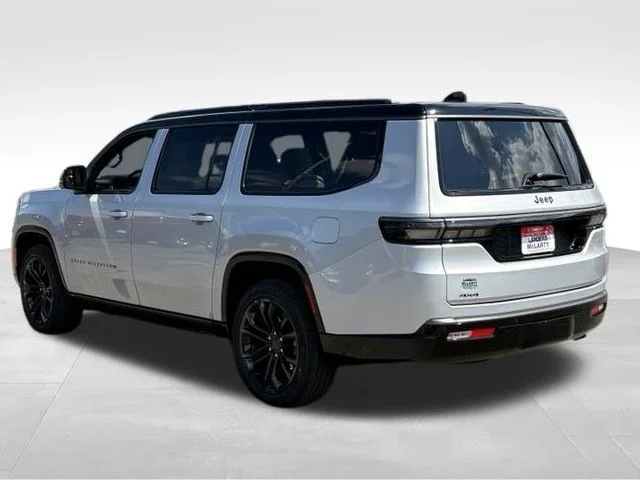 New 2026 Silver Zynith Jeep Summit Obsidian image 6