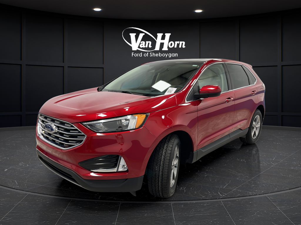 Used 2022 Rapid Red Metallic Tinted Clearcoat Ford SEL image 3