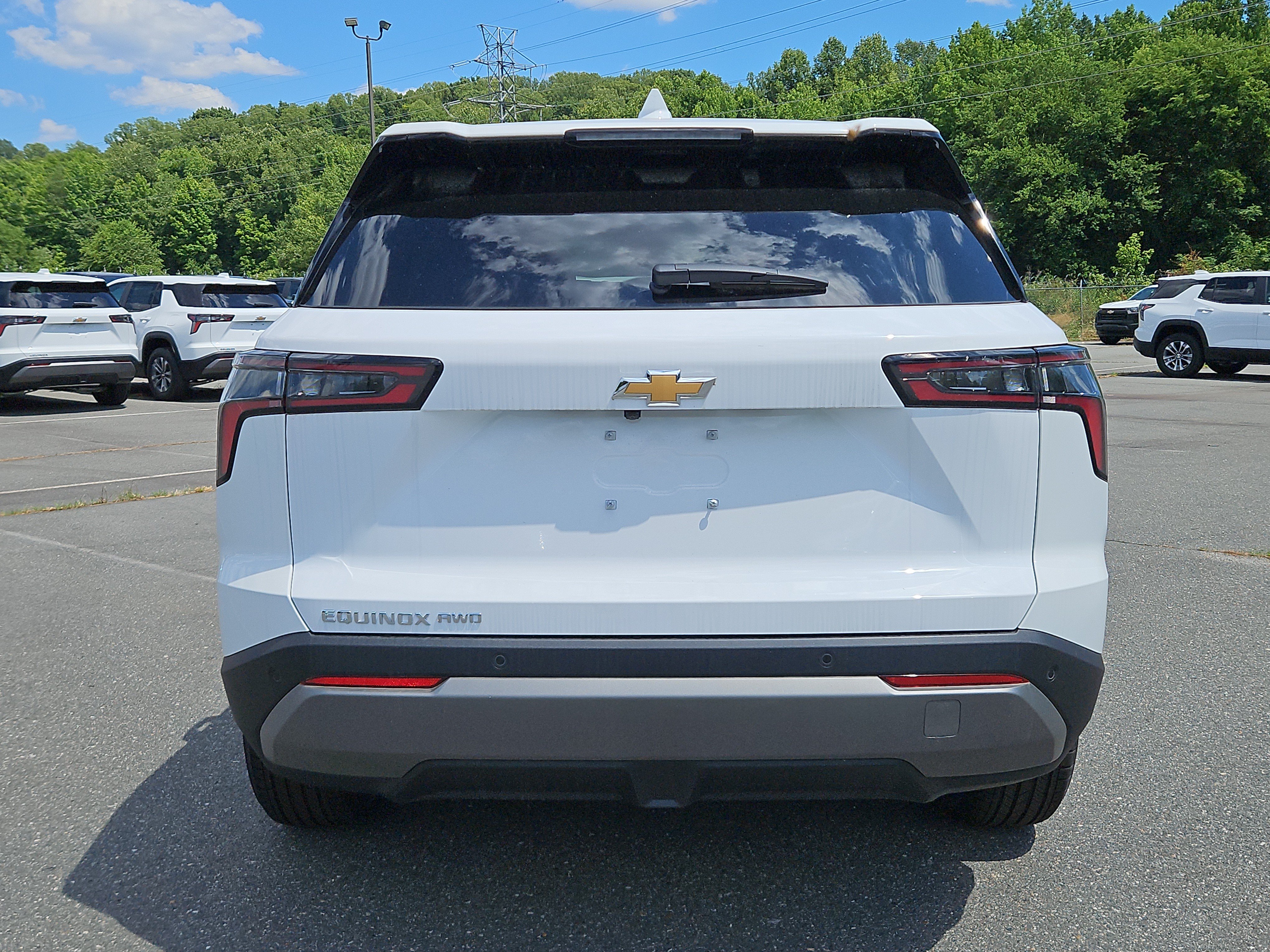 New 2026 Summit White Chevrolet LT image 4