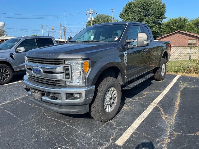 2017 Ford Super Duty F-250 4WD Supercab XLT