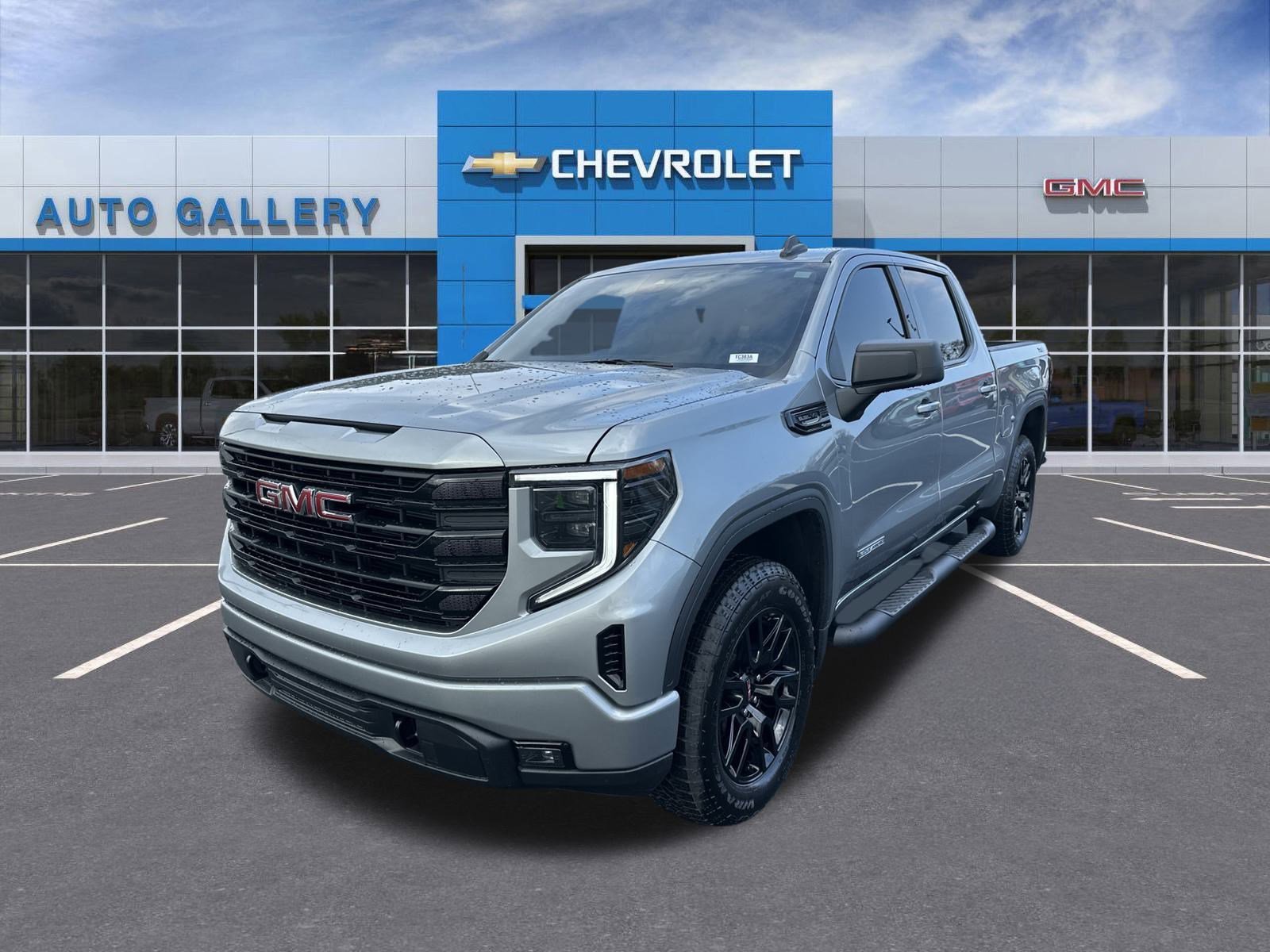 2026 GMC Sierra 4WD Crew Cab Short Box Elevation's photo