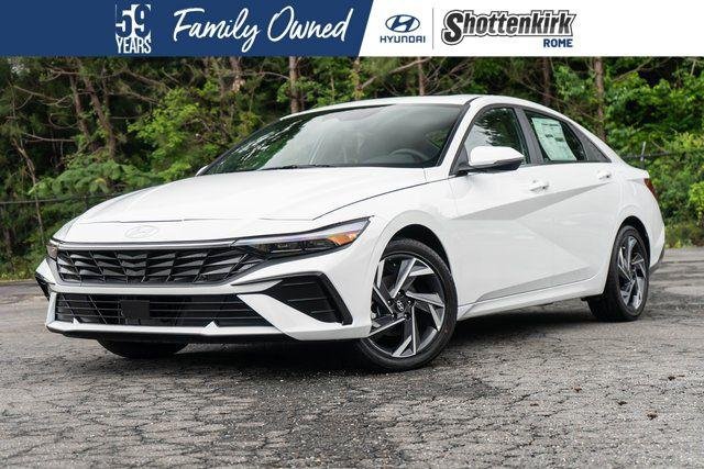 2025 Hyundai Elantra 1.6 HEV Limited DCT's photo