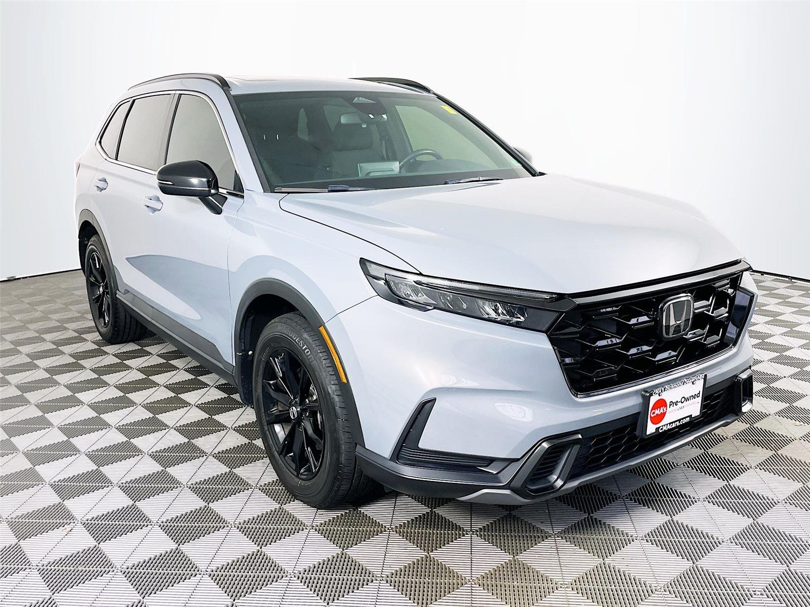 Used 2023 Urban Gray Pearl Honda Sport image 1