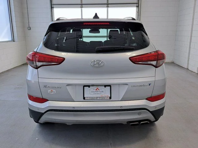 Used 2018 Silver Hyundai Limited image 6