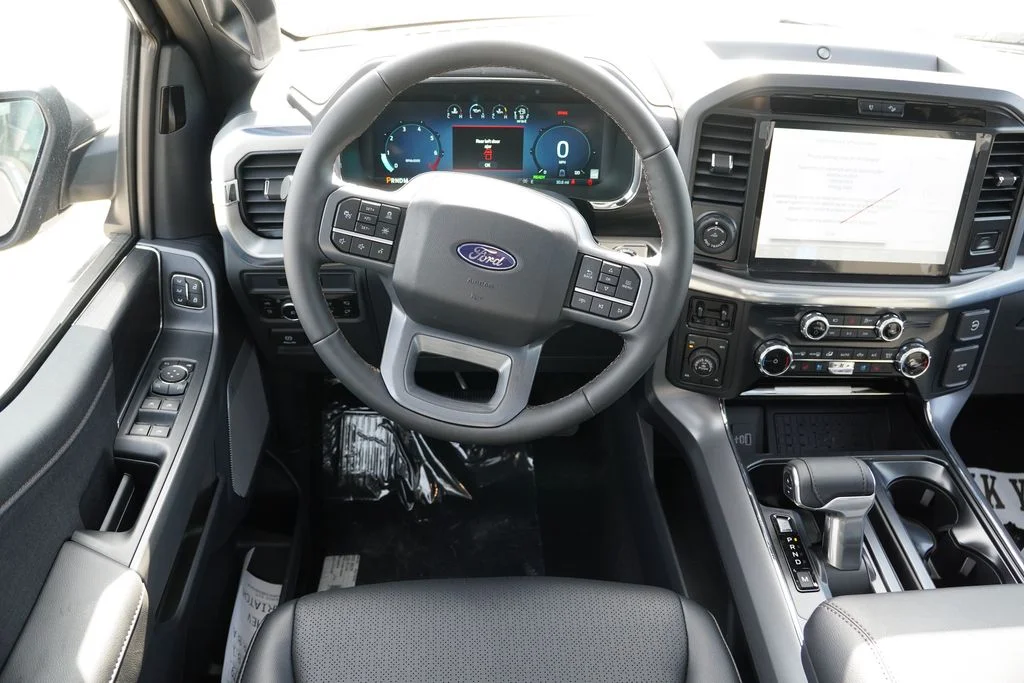 New 2026 Marsh Gray Ford Lariat image 17