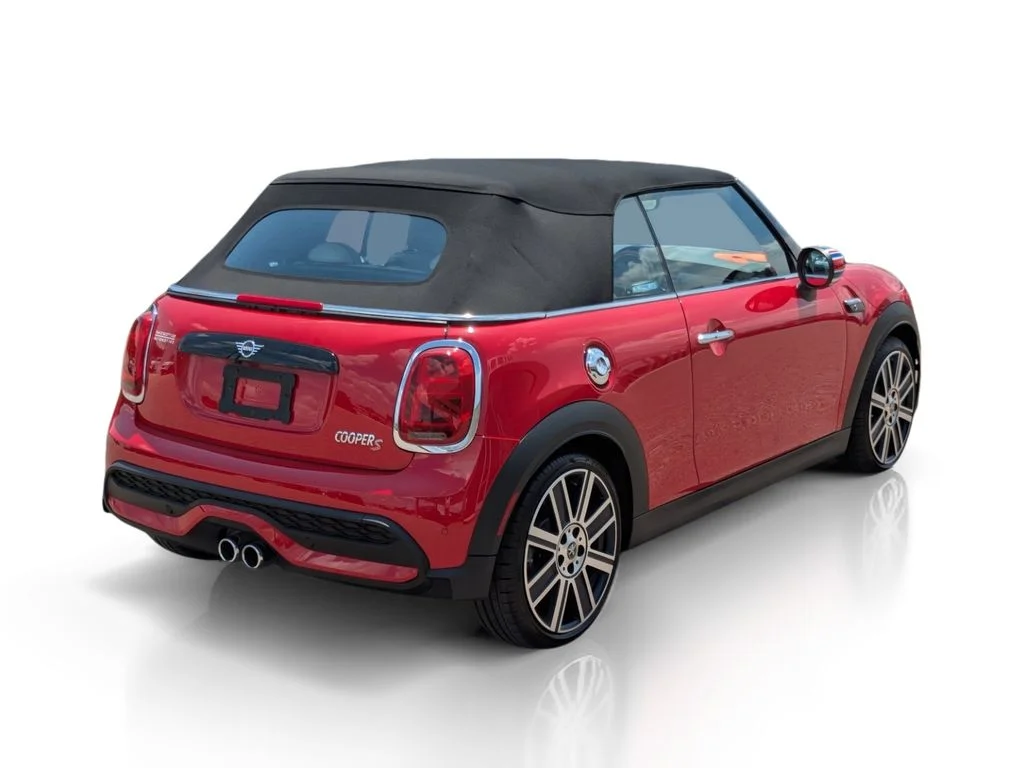 Used 2023 Red MINI Signature image 7