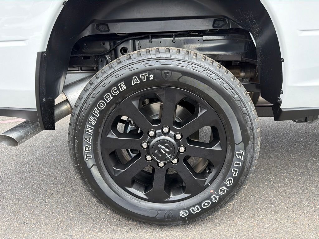 New 2026 Bright White Clear-Coat Exterior Paint RAM Big Horn image 9