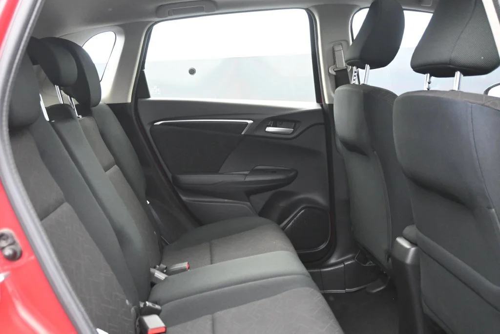 Used 2016  Honda 5D HATCHBACK EX AT image 14