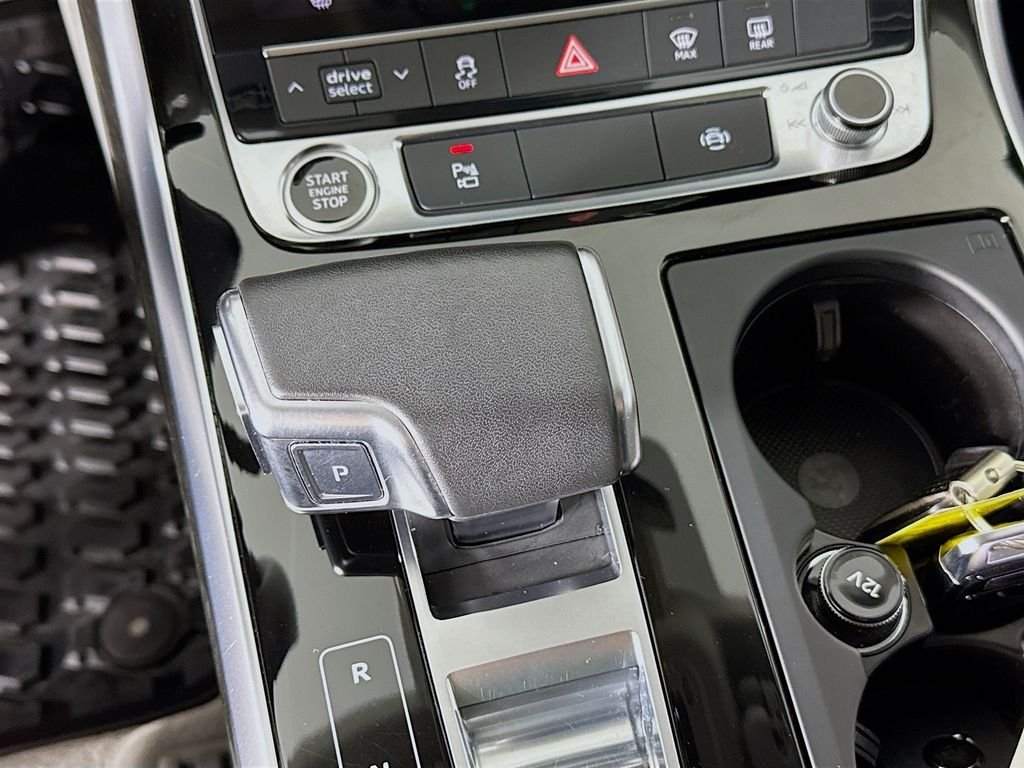Used 2021  Audi 45 Premium Plus image 18