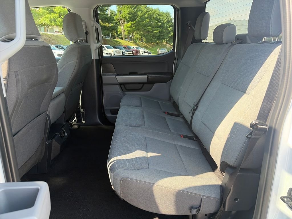 Used 2025 White Ford XLT image 24