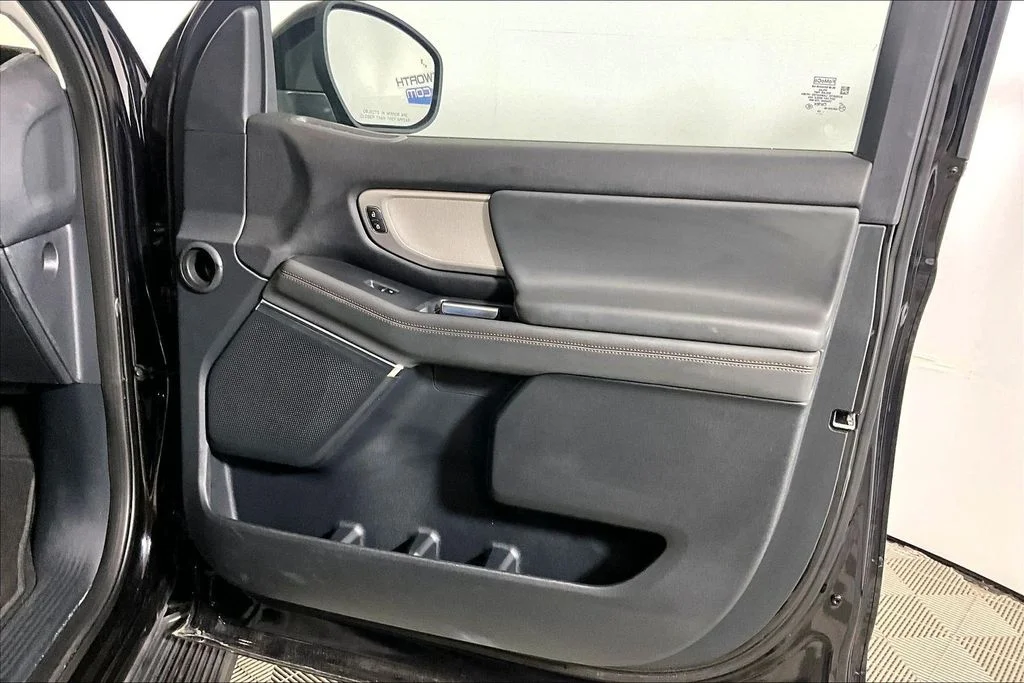 Certified Used 2025 Black Metallic Ford Active image 19