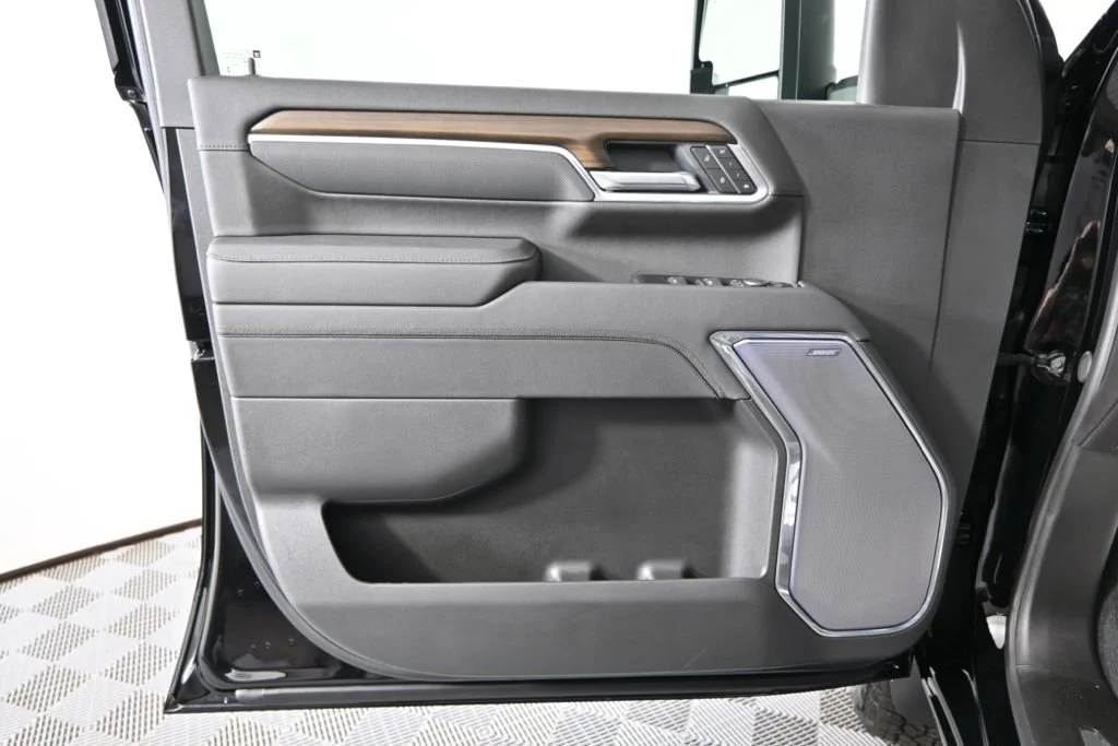 2026 Chevrolet Silverado 2500 HD High Country - Photo 18