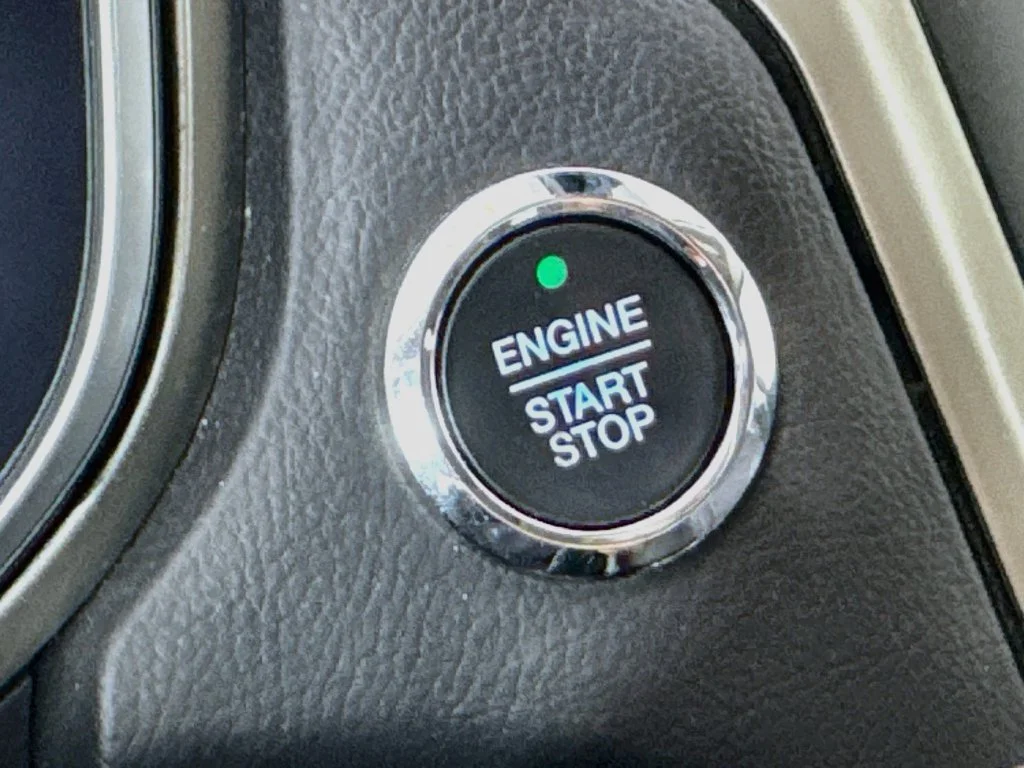 Used 2016 White Ford SE image 18