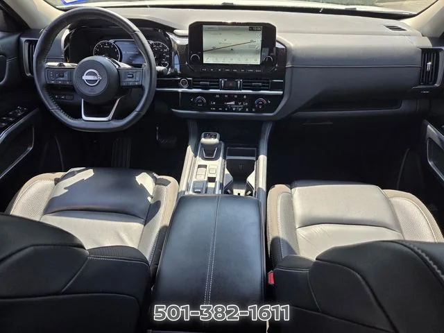 Used 2023 Silver Nissan SL image 12