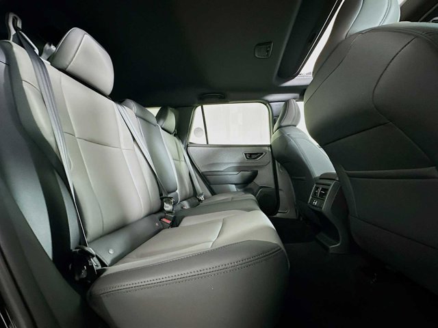 New 2026 CRYSTAL BLACK SILICA Subaru Premium image 26