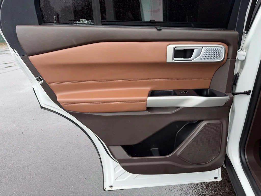 Used 2023 Star White Metallic Tri-Coat Ford King Ranch image 32