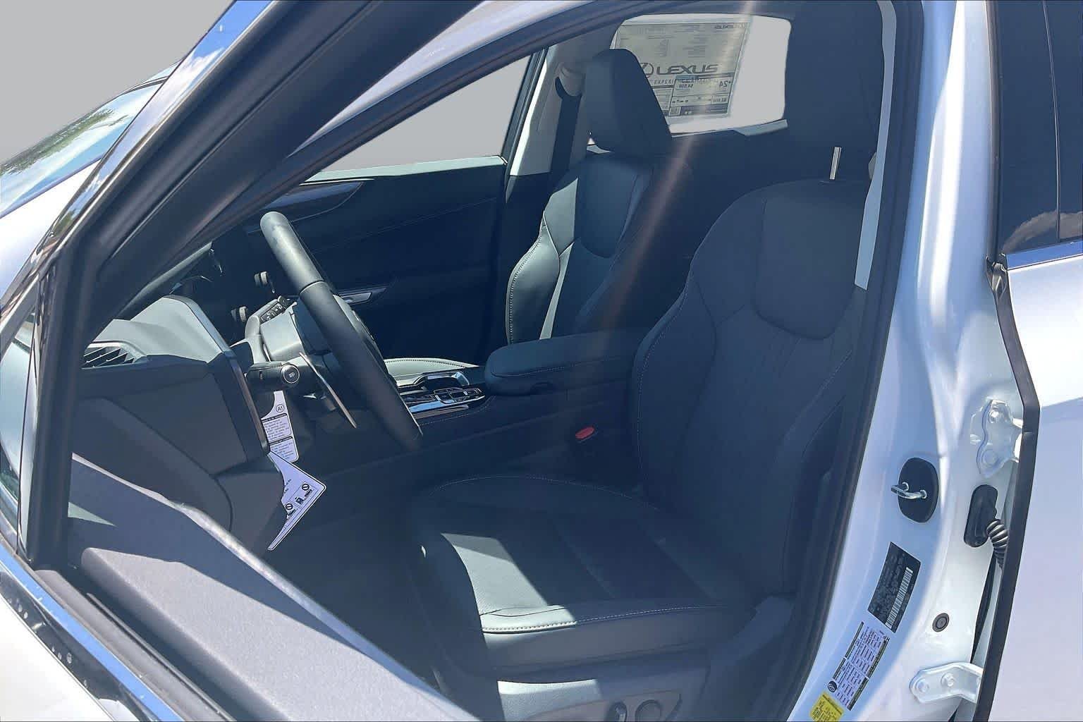 New 2026 Ultra White Lexus AWD image 9