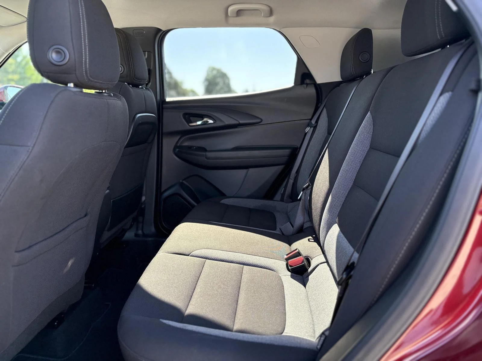 Used 2025 Crimson Metallic Chevrolet LT image 12