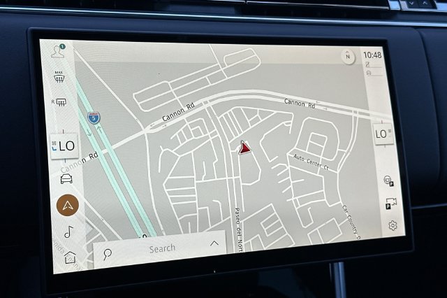 New 2027 Santorini Black Land Rover SE image 18