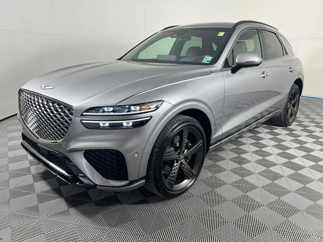 Used 2024 Silver Genesis 3.5T Sport image 3