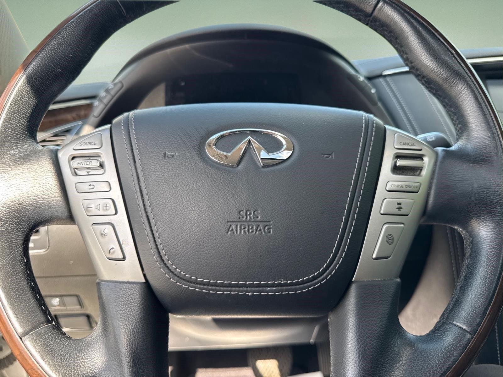 Used 2019  INFINITI  image 22