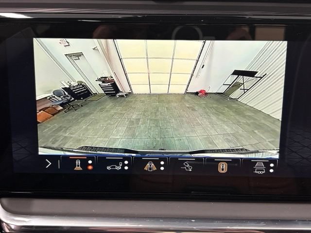 New 2026 Glacier White Tricoat GMC Denali Ultimate image 24