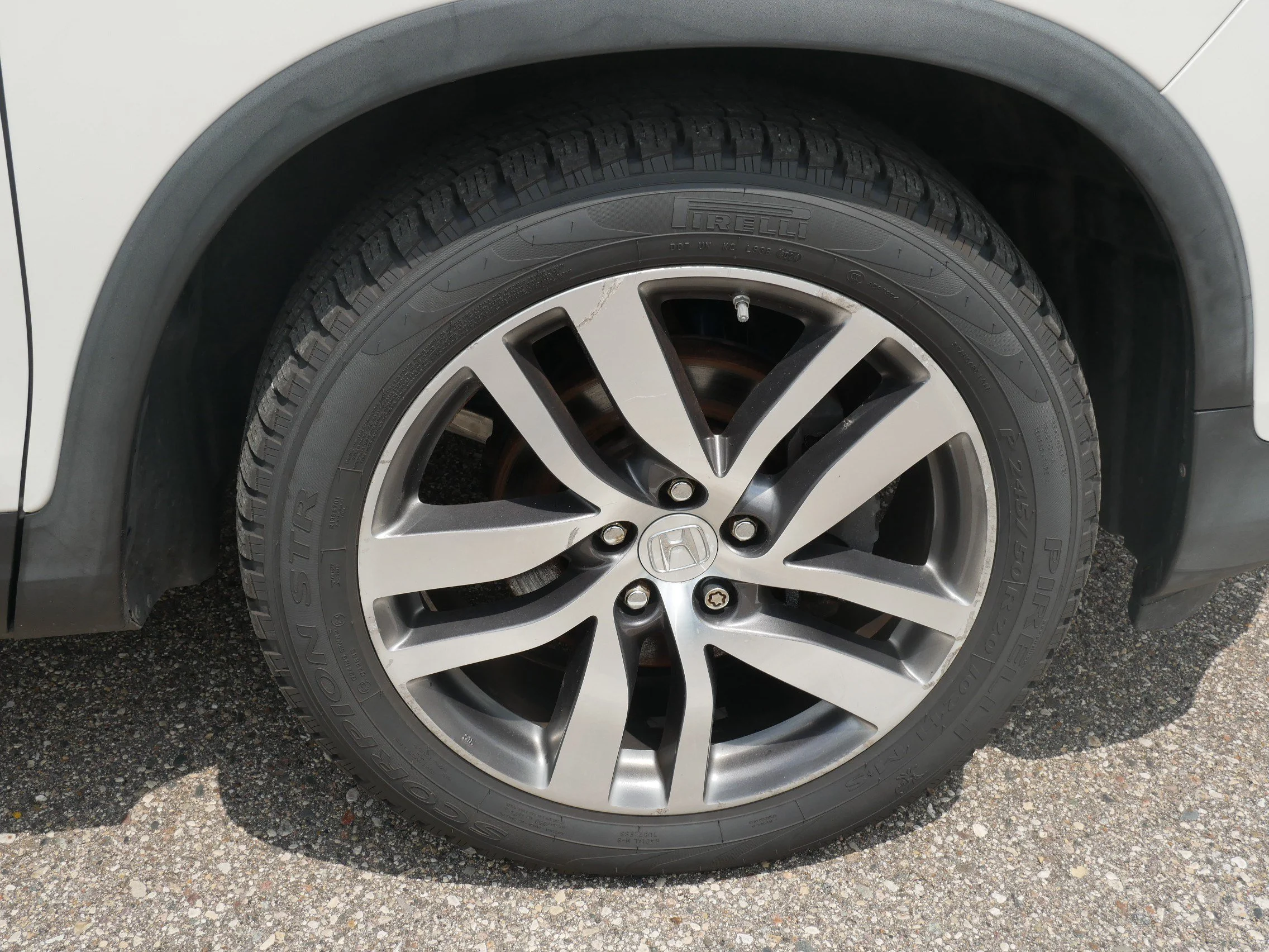 Used 2016 White Diamond Pearl Honda Elite image 15