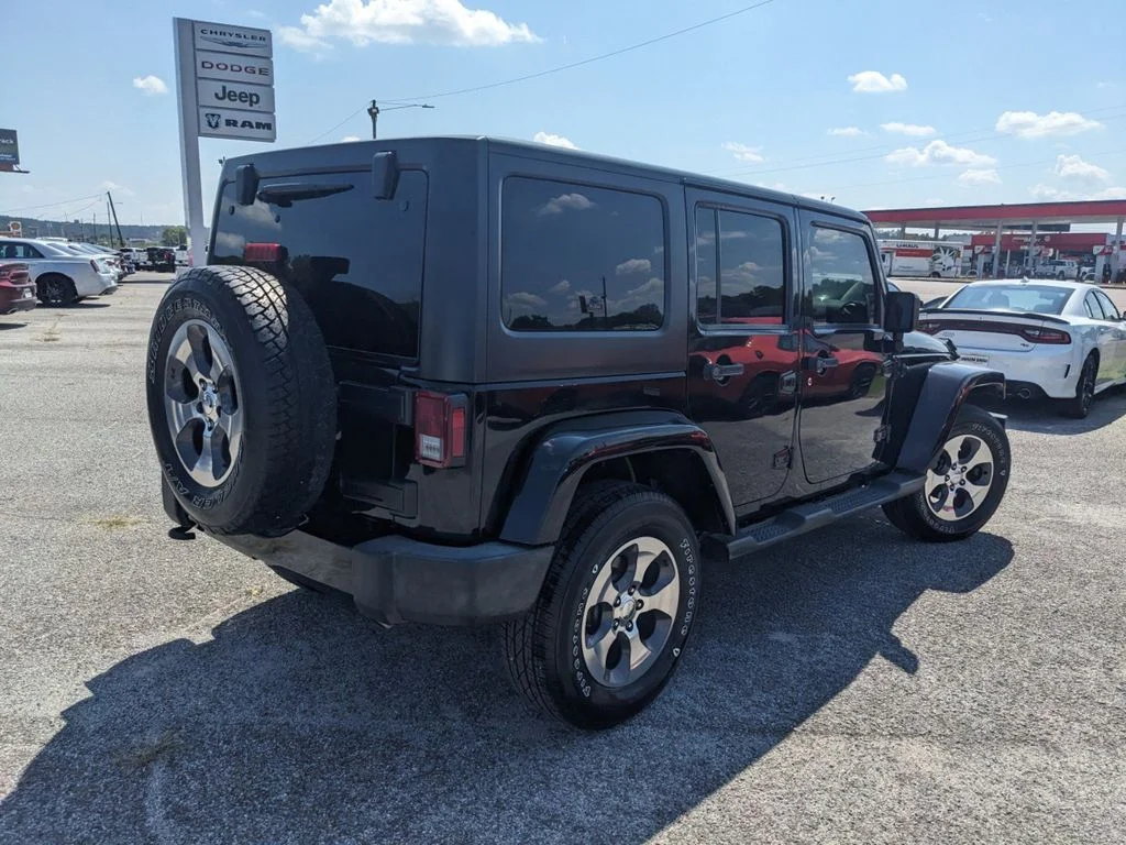 Used 2017 black Jeep 4d Convertible Sahara image 5