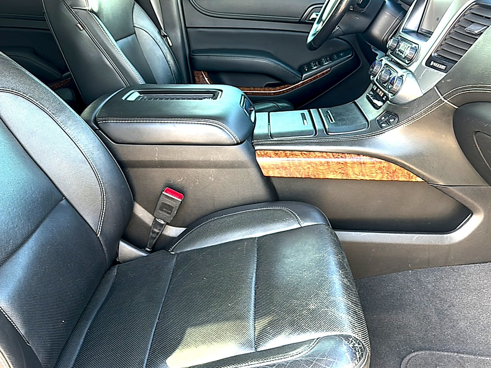 Used 2020 Summit White Chevrolet 2WD Premier image 24