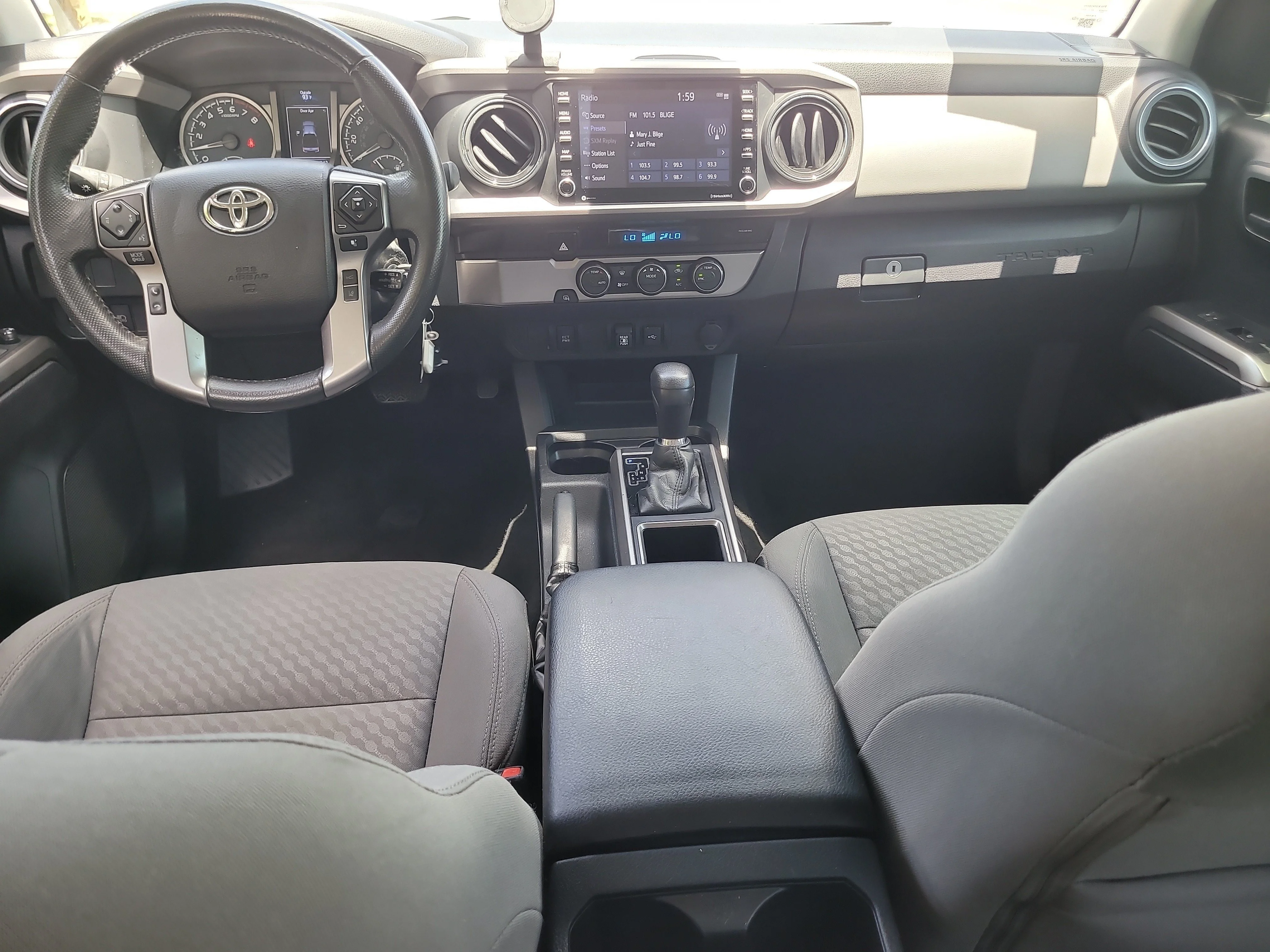 Used 2021 Super White Toyota SR5 image 15
