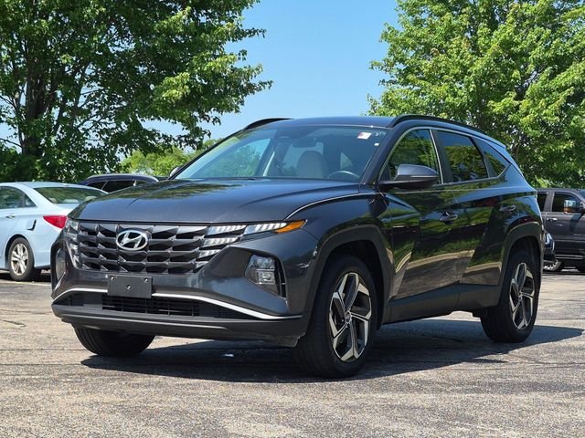 Used 2023 Gray Hyundai SEL image 2