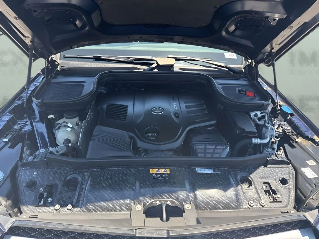 Used 2020  Mercedes-Benz GLS 450 image 32