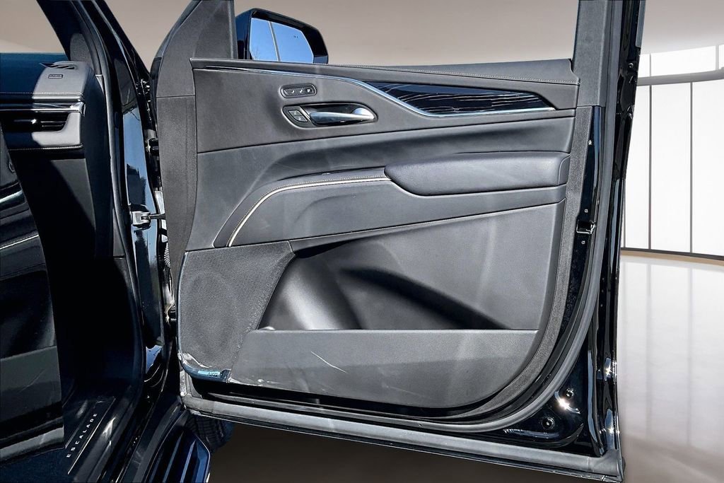 2024 Cadillac Escalade Sport - Photo 19