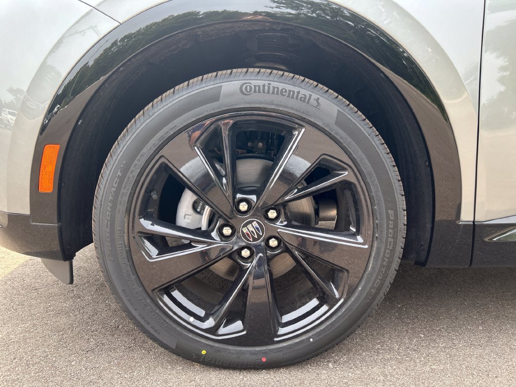2026 Buick Envision Sport Touring - Photo 32