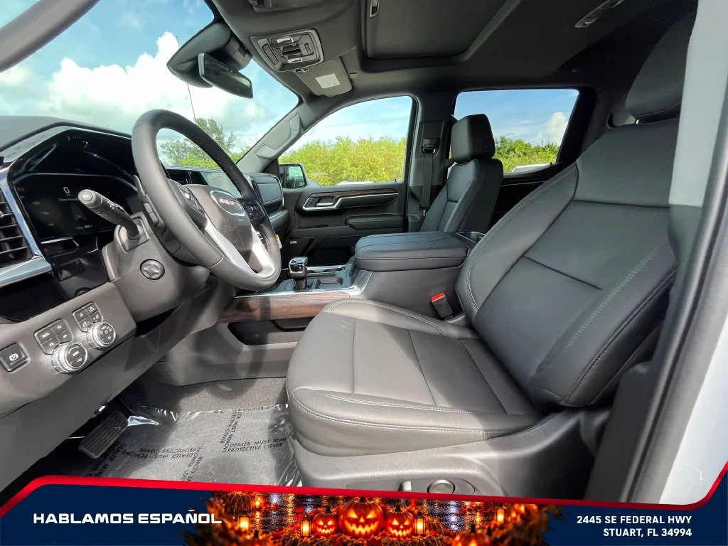 New 2026 Glacier White Tricoat GMC SLT image 10