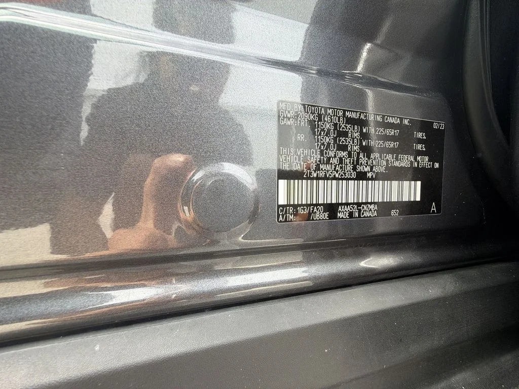 Used 2023 Gray Toyota XLE image 41
