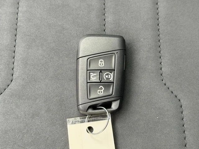 New 2026 Gray Volkswagen 1.5T SE image 14
