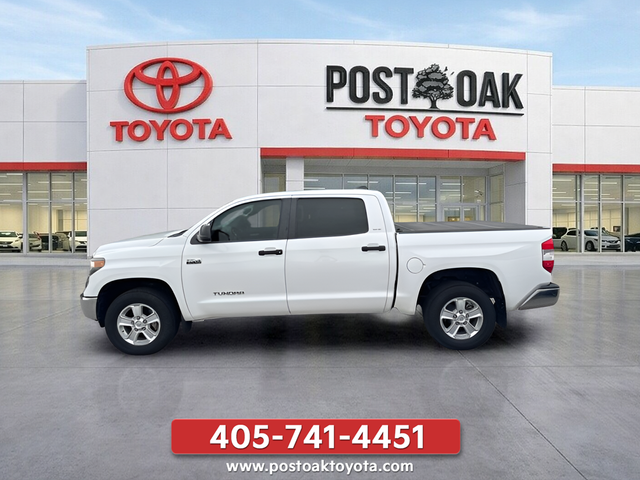 Used 2020 White Toyota SR5 image 10