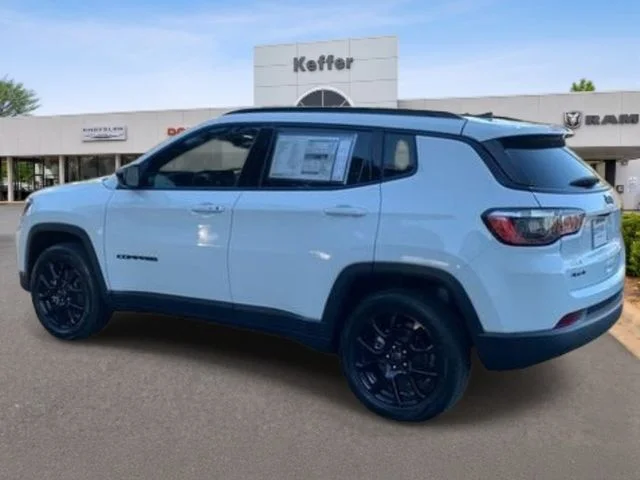 New 2026 White Jeep Latitude image 3