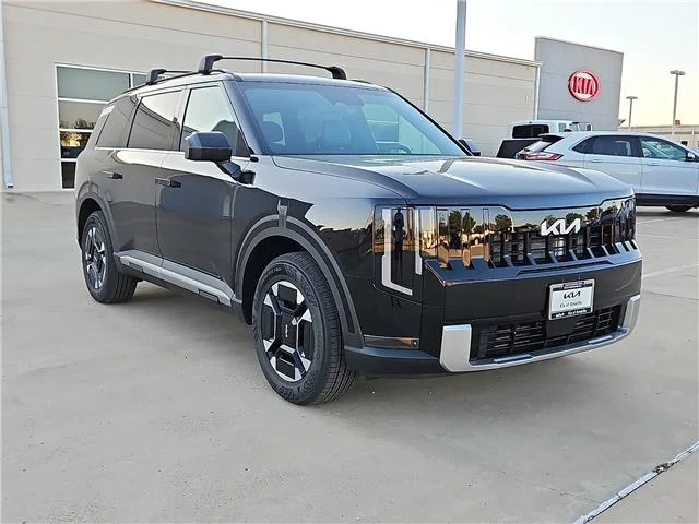 New 2027 Ebony Black KIA EX All-Wheel Drive image 4