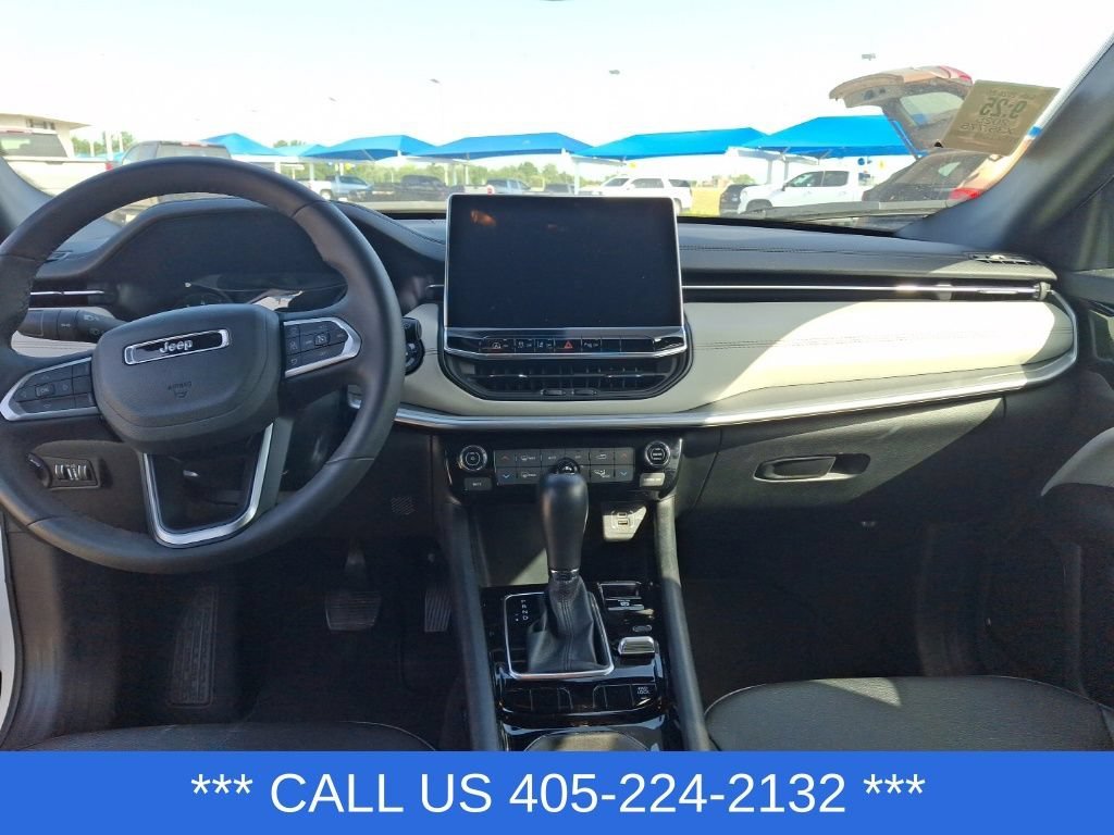 Used 2025 White Jeep Limited image 16